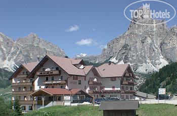 Hotel photo Arlara hotel Alta Badia 3*