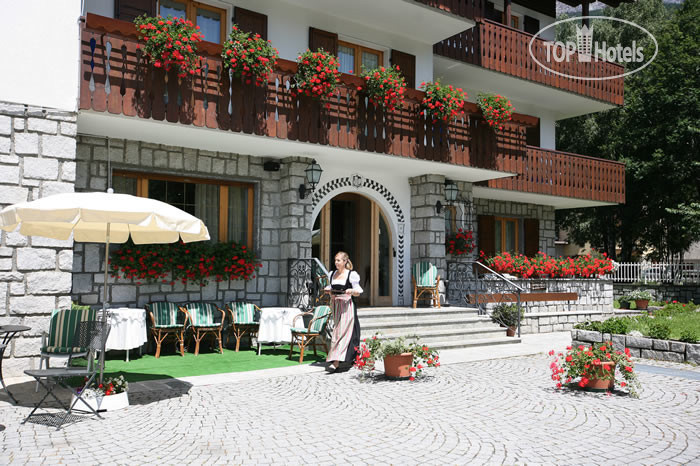 Hotel photo Meuble Cima Bianca 3*