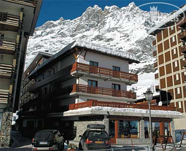Hotel photo Liskamm 3*
