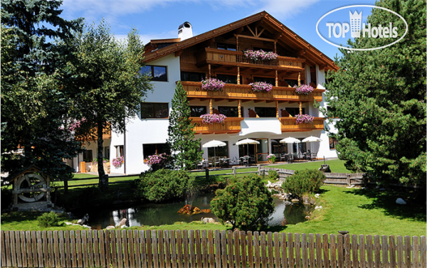 Hotelier's photos Arnaria hotel Ortisei 3*