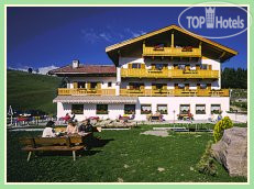 Hotelier's photos Scherlin hotel Ortisei 3*
