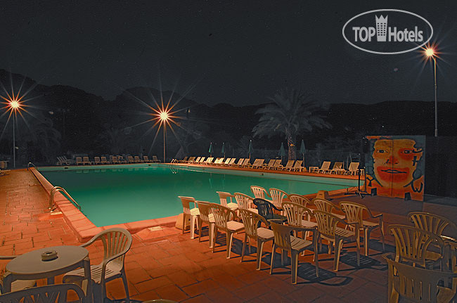 New photos from tourists Le Acacie 4*