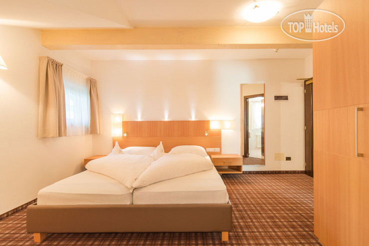 Hotelier's photos Kronplatz-Resort Hotel Kristall 4*