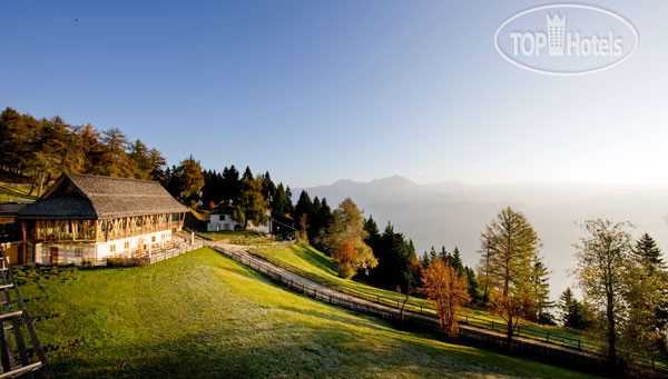 Hotelier's photos Vigilius Mountain Resort 5*
