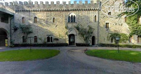 Hotelier's photos Castello dell'Oscano 4*