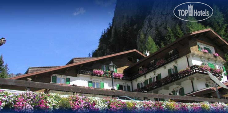 Hotelier's photos Roy Hotel Marmolada 3*