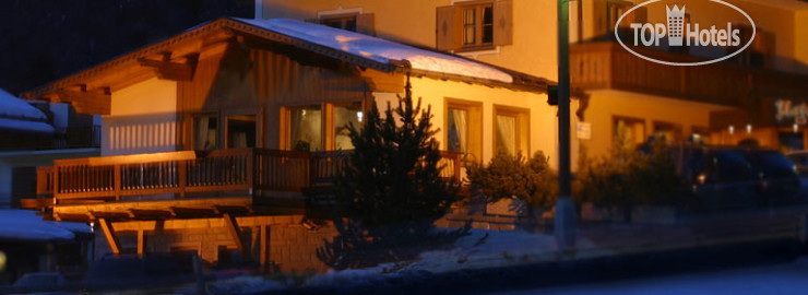 Hotelier's photos Chalet Hotel Laura 4*