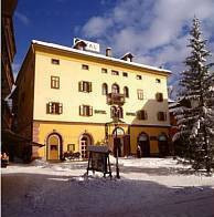 Hotel photo Meuble Royal 3*