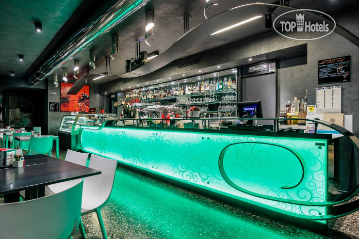 New photos from tourists Base Hotel 4*