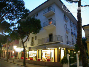 Hotelier's photos New 3*