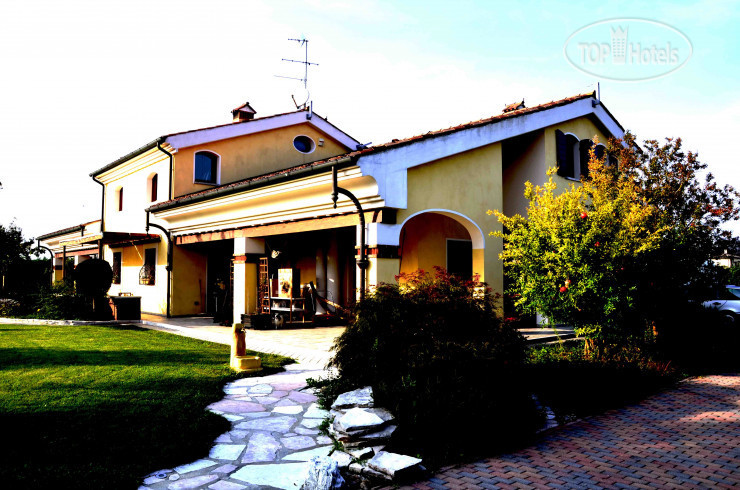 Hotelier's photos Melograno MC B&B