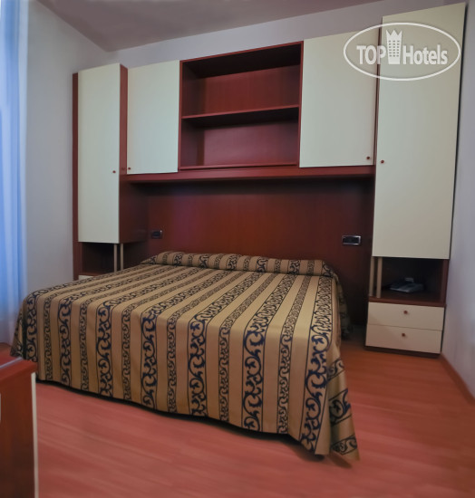 Hotel photo Santiago Hotel 3*