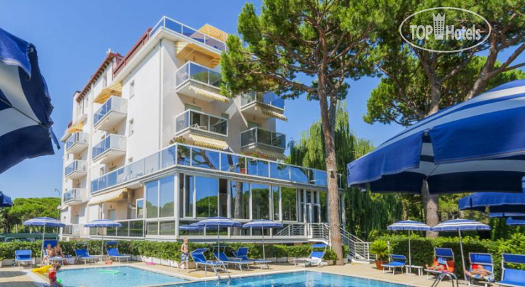 Hotel photo Harvey ApartHotel 4*