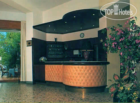 New photos from tourists Tritone 2*