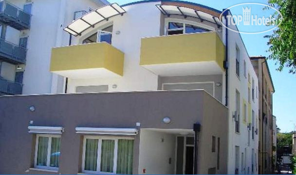 Hotelier's photos Residence Diani Beach APT