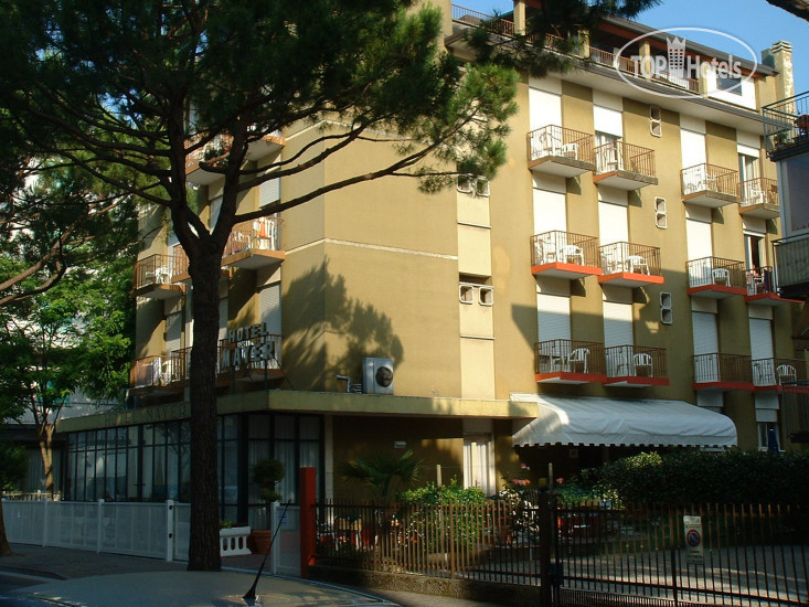 Hotel photo Mayer 2*