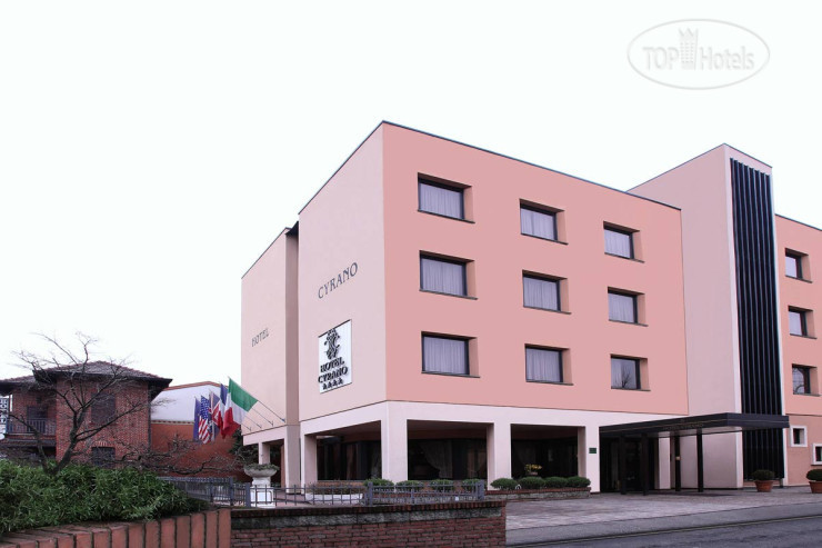 Hotelier's photos Cyrano Hotel 4*