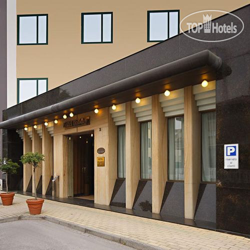 Hotelier's photos Holiday 4*