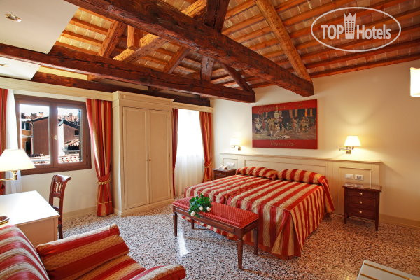 New photos from tourists Bella Venezia 4*