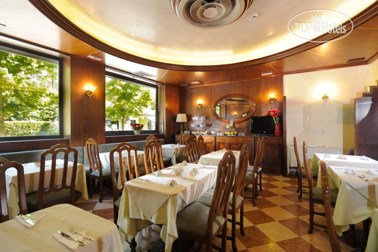 New photos from tourists Floris 4*