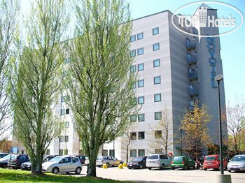 Hotelier's photos Novotel Milano Linate 4*