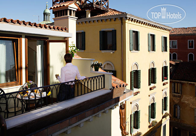 Hotel photo Capri 3*