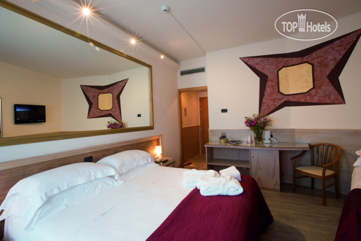 New photos from tourists IH Hotels Milano St John 4*