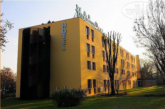Hotel photo Belstay Milano Linate 4*