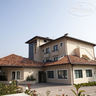 Фото Raya Hotel Motel