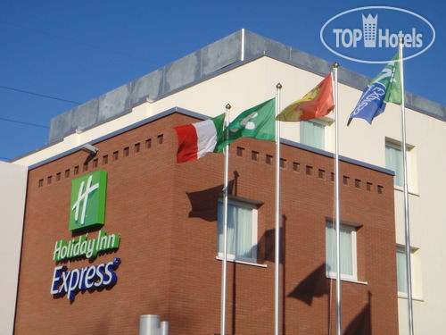 Hotel photo Holiday Inn Express Bergamo - West 3*