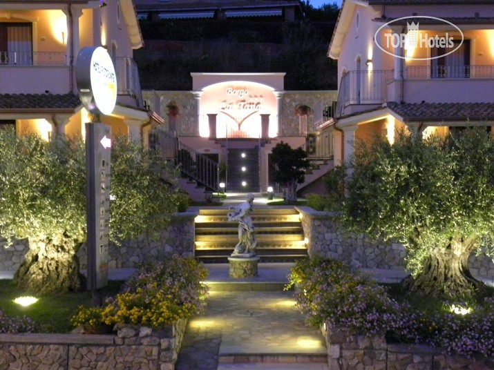 Hotel photo Borgo La Tana 3*