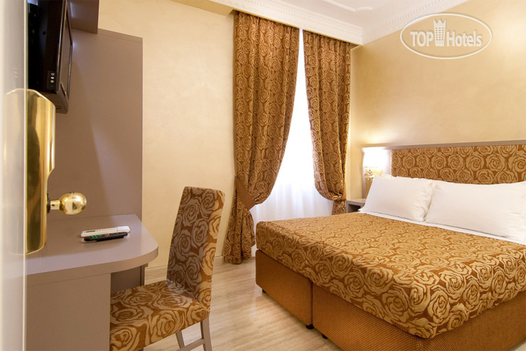 Hotel photo Fellini 3*