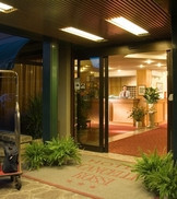 Hotelier's photos Cancelli Rossi Rome-Airport 4*