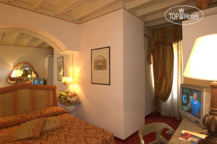 New photos from tourists Antico Albergo del Sole al Pantheon 4*