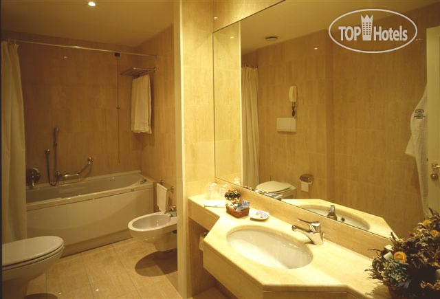 Новые добавленные фото туристов Artemide 4*