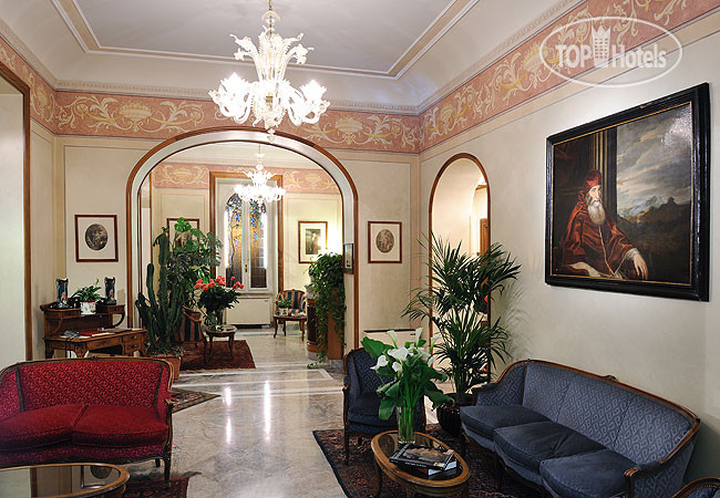 Новые добавленные фото туристов Farnese 4*