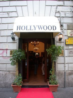 New photos from tourists Hollywood 2*