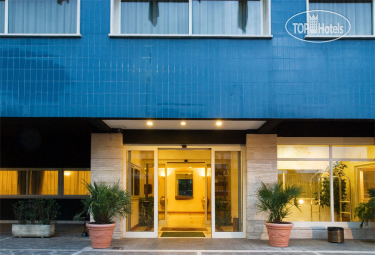 Hotel photo Oly 4*