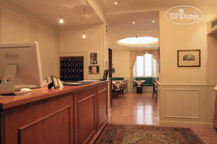 Hotel photo Italia 2*