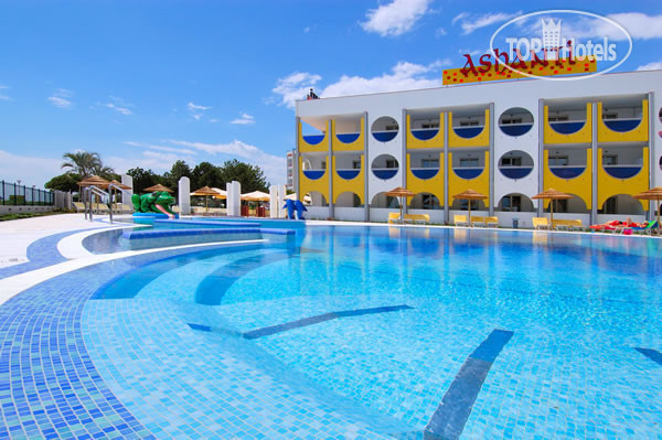 Hotelier's photos Aparthotel Ashanti R.T.A. 3*