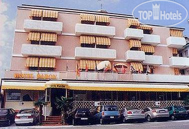 Hotelier's photos Paron 3*