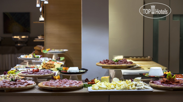 Новые добавленные фото туристов Boemia 4*
