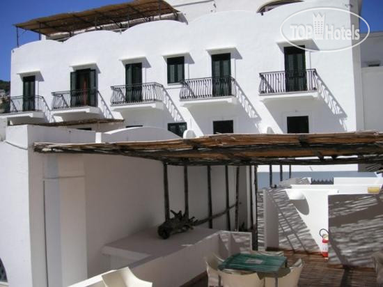 New photos from tourists Santa Domitilla 4*