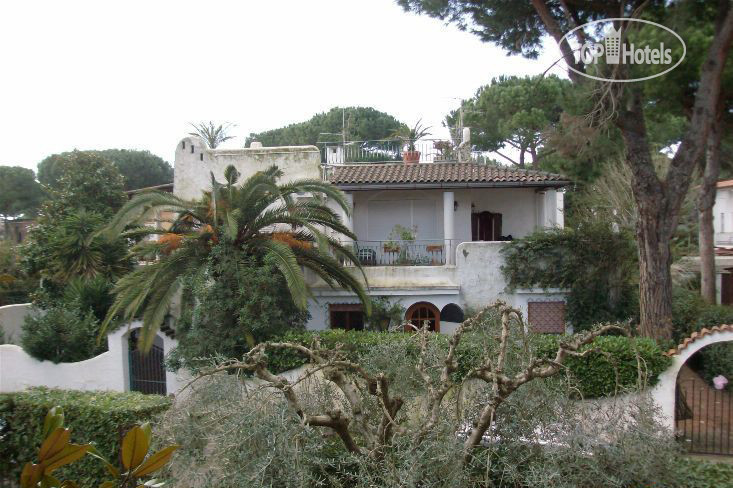 Hotelier's photos Villa Caprara APT