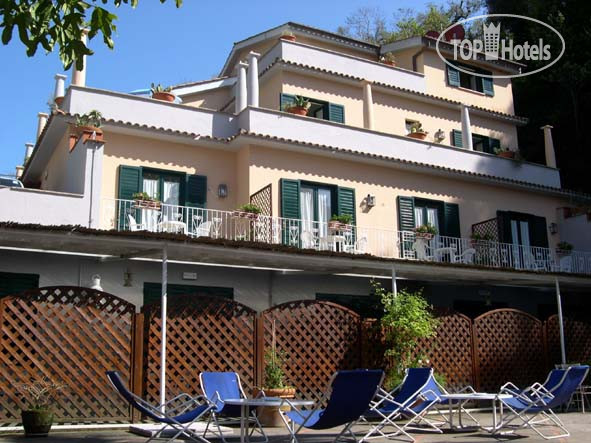 Hotelier's photos Villa Anna 3*