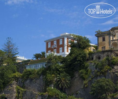 Hotelier's photos Villa Garden 4*