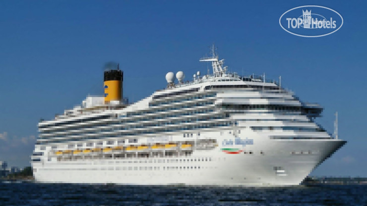 New photos from tourists Costa Magica