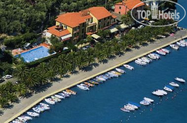 Hotel photo Della Baia 3*