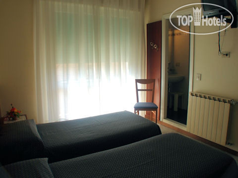 New photos from tourists Capri 3*