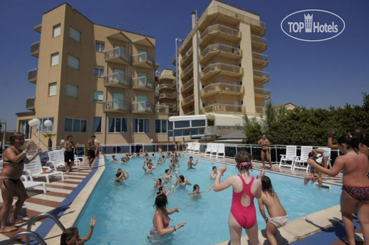 Hotel photo Club Hotel Bikini & Tropicana 3*